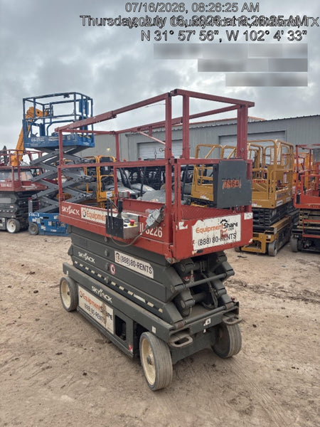 2018 Skyjack SJIII-3226 Skyjack SJIII3226 Scissor Lift w/Trojan Batteries