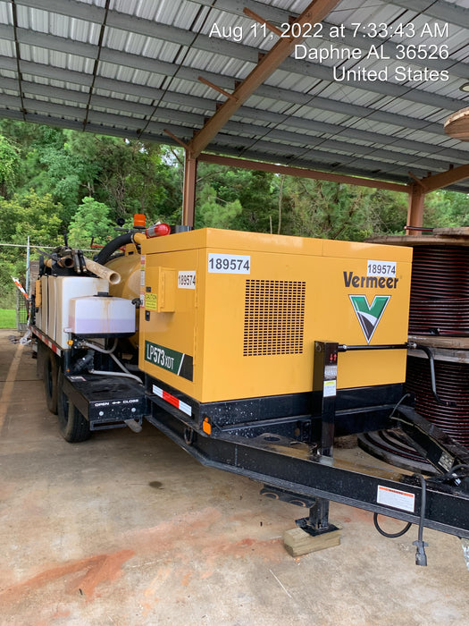 2021 VAC-TRON LP573XDT