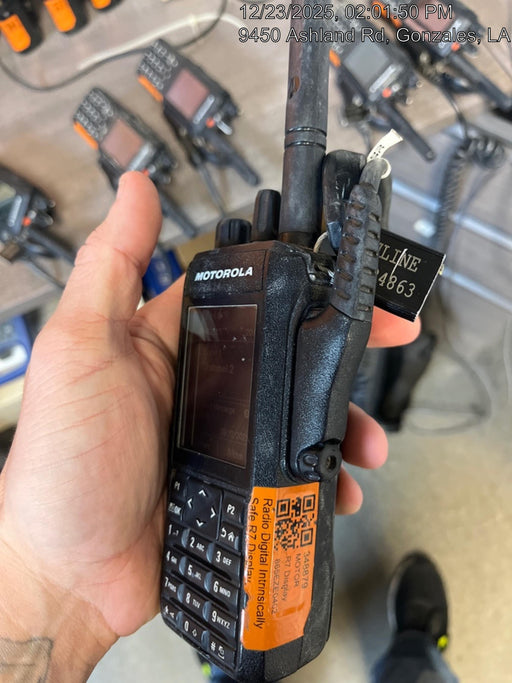 2023 MOTOROLA R7 DISPLAY