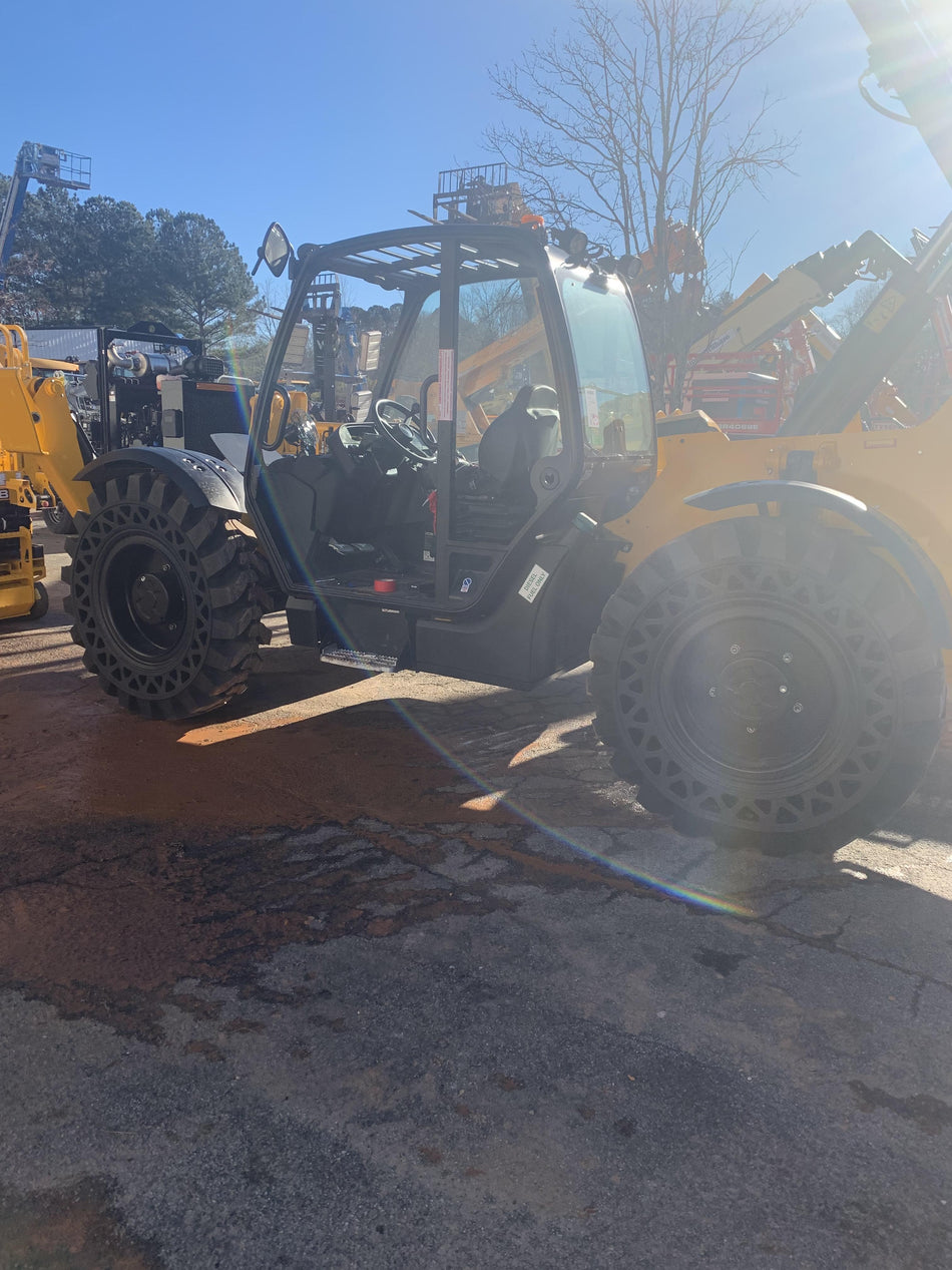 2021 JCB 510-56