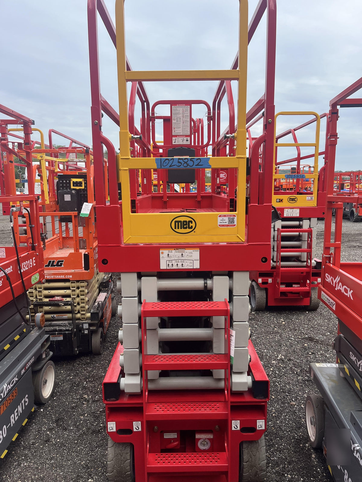 2026 MEC 3232+