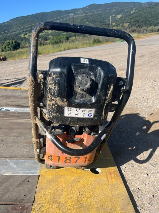 2024 HUSQVARNA LT5005