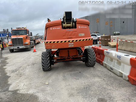 2022 JLG 660SJ