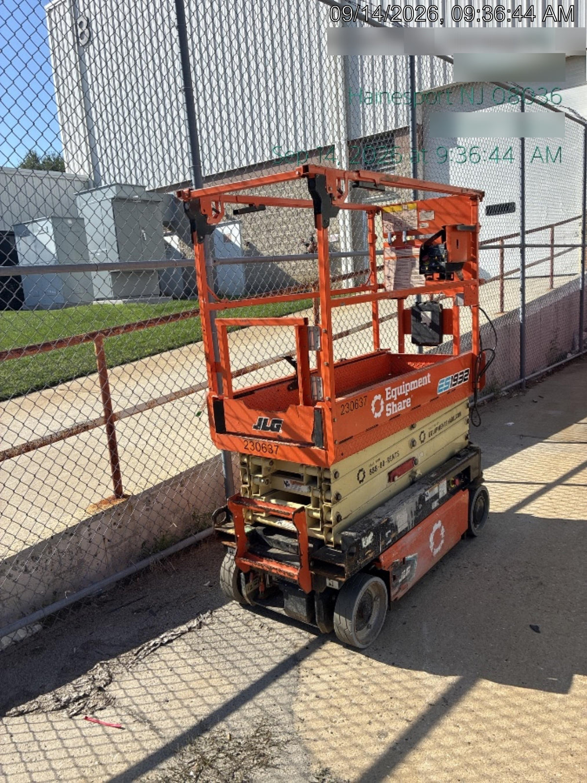 2022 JLG ES1932