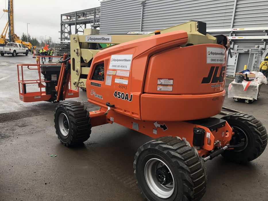2019 JLG 450AJ
