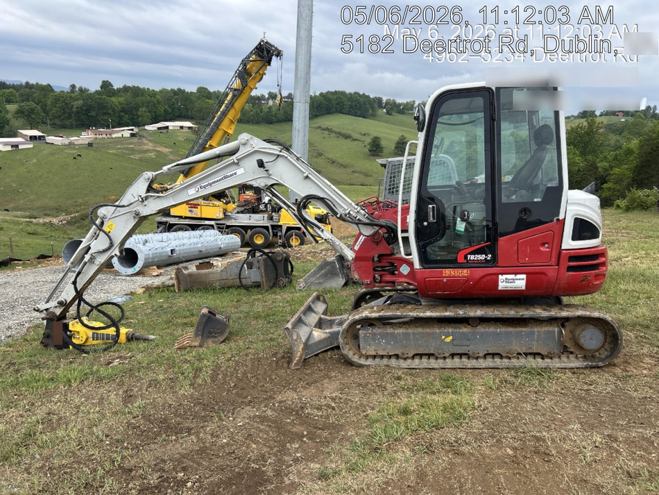2020 TAKEUCHI TB250-2C