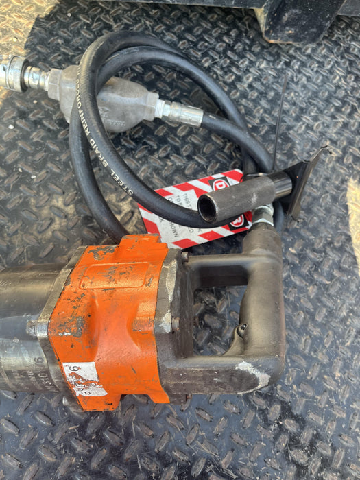 2023 MICHIGAN PNEUMATIC ES-4940B2-TRACKER