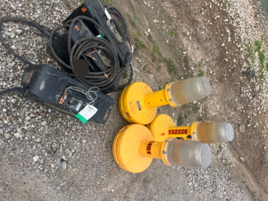 2021 WOBBLE LIGHT 101-111104