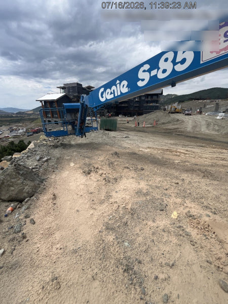 2016 GENIE S-85