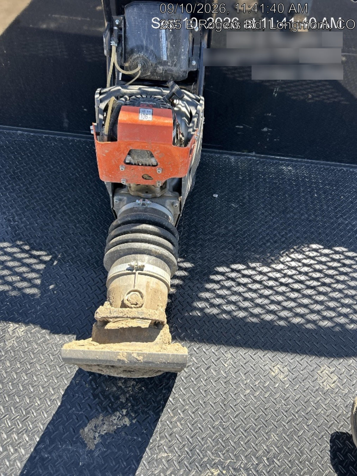 2025 HUSQVARNA LT6005