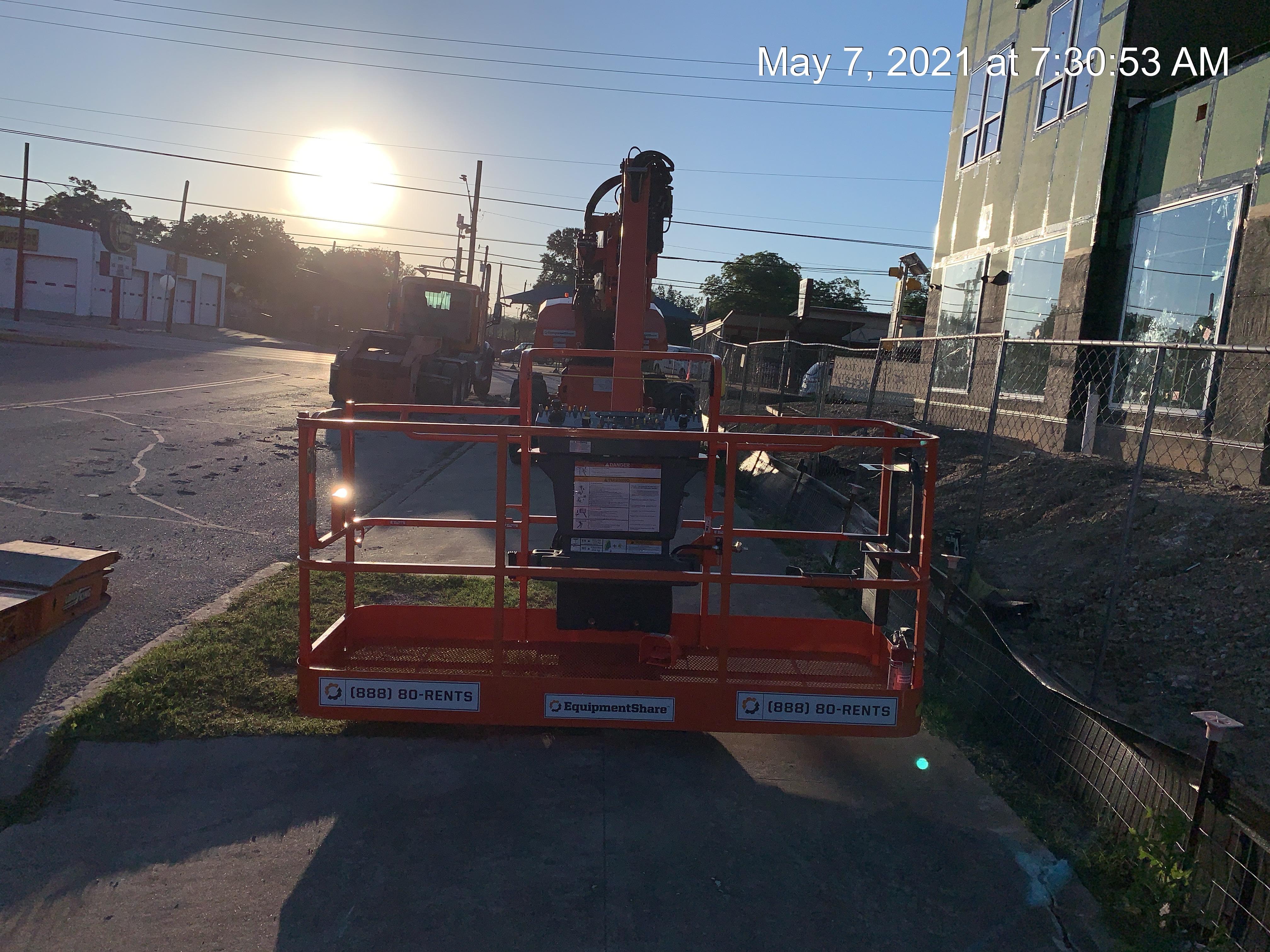 2021 JLG 1350SJP
