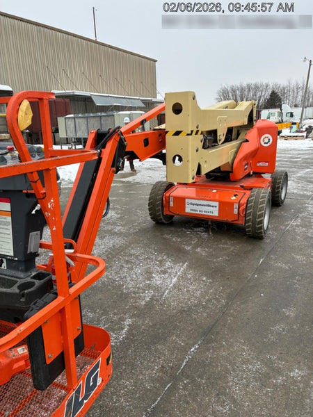 2022 JLG E450AJ