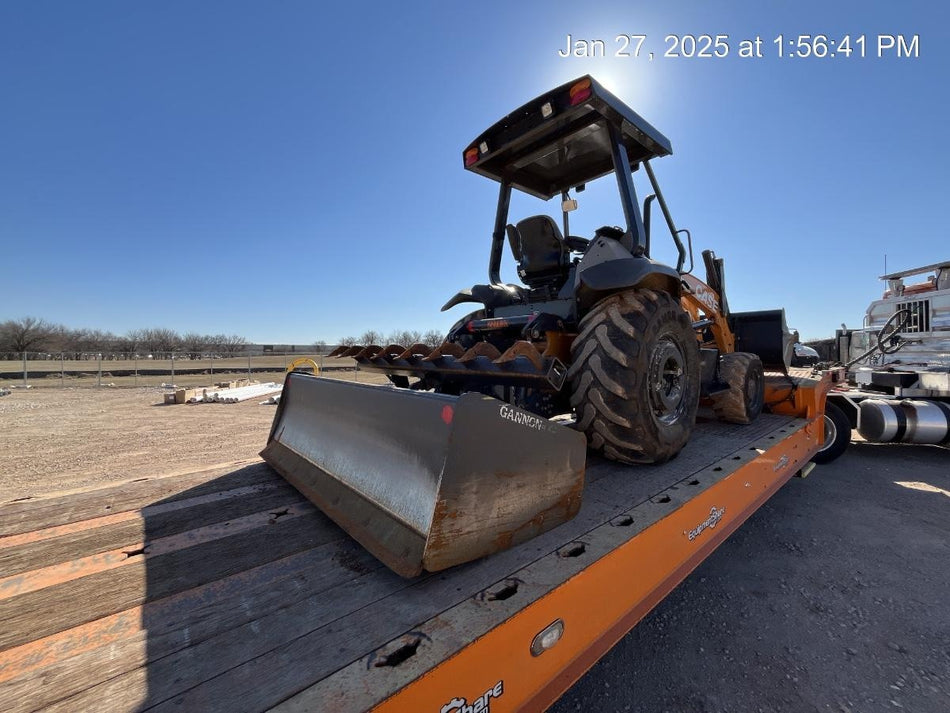 2022 CASE 570N EP