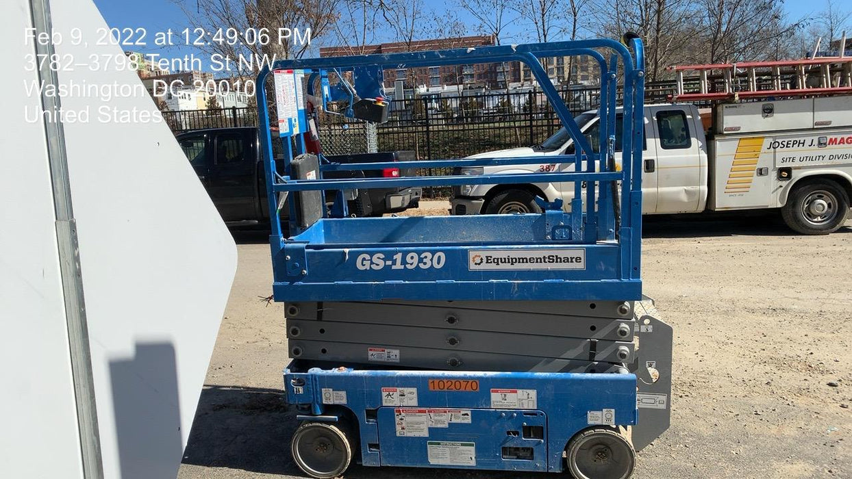 2020 Genie GS-1930 Fixed rails with chain entry gate - Pre A92.20