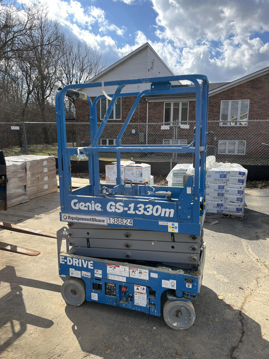 2021 GENIE GS-1330m