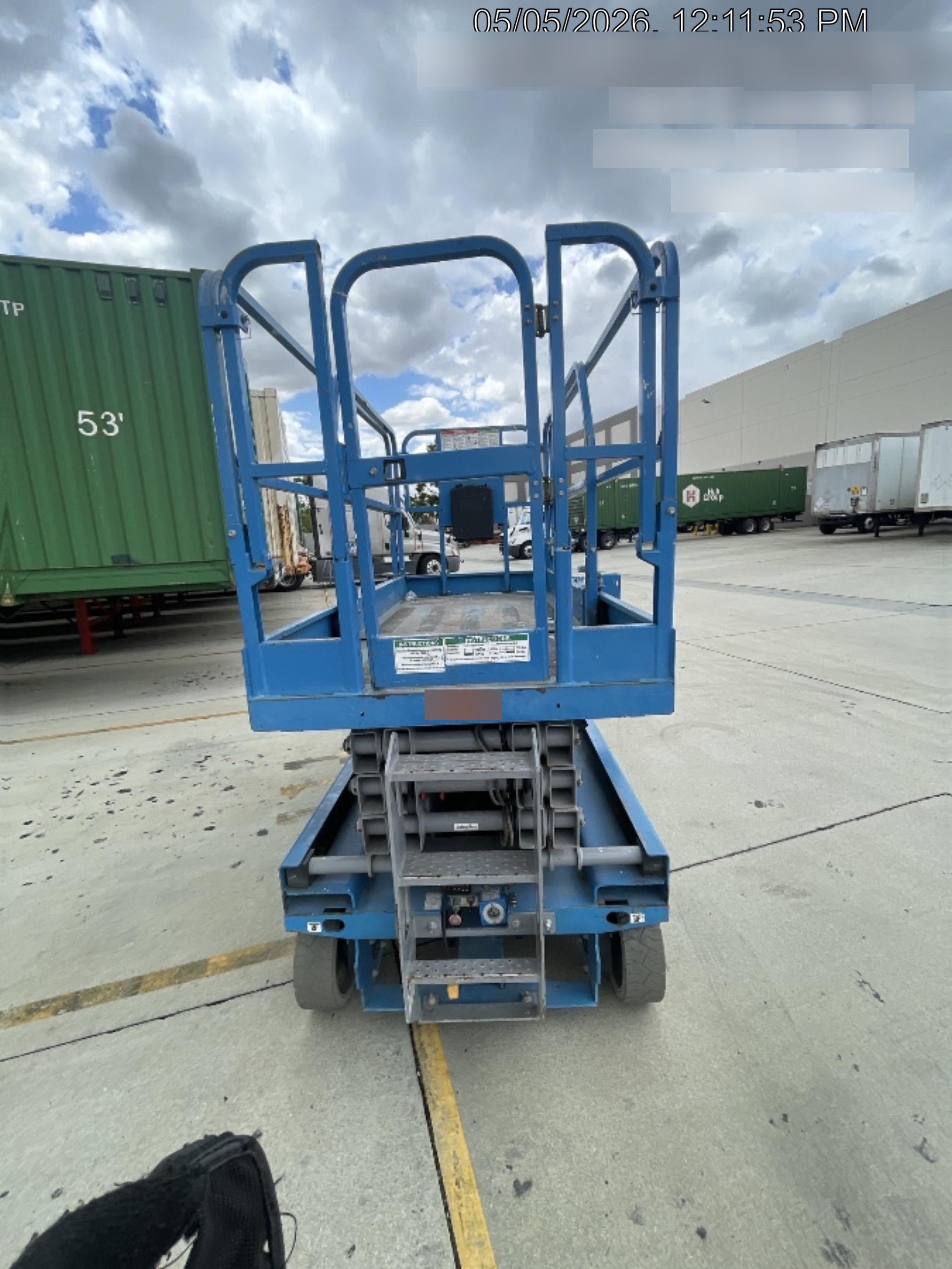 2019 Genie GS-2646 folding rails with full height swing gate