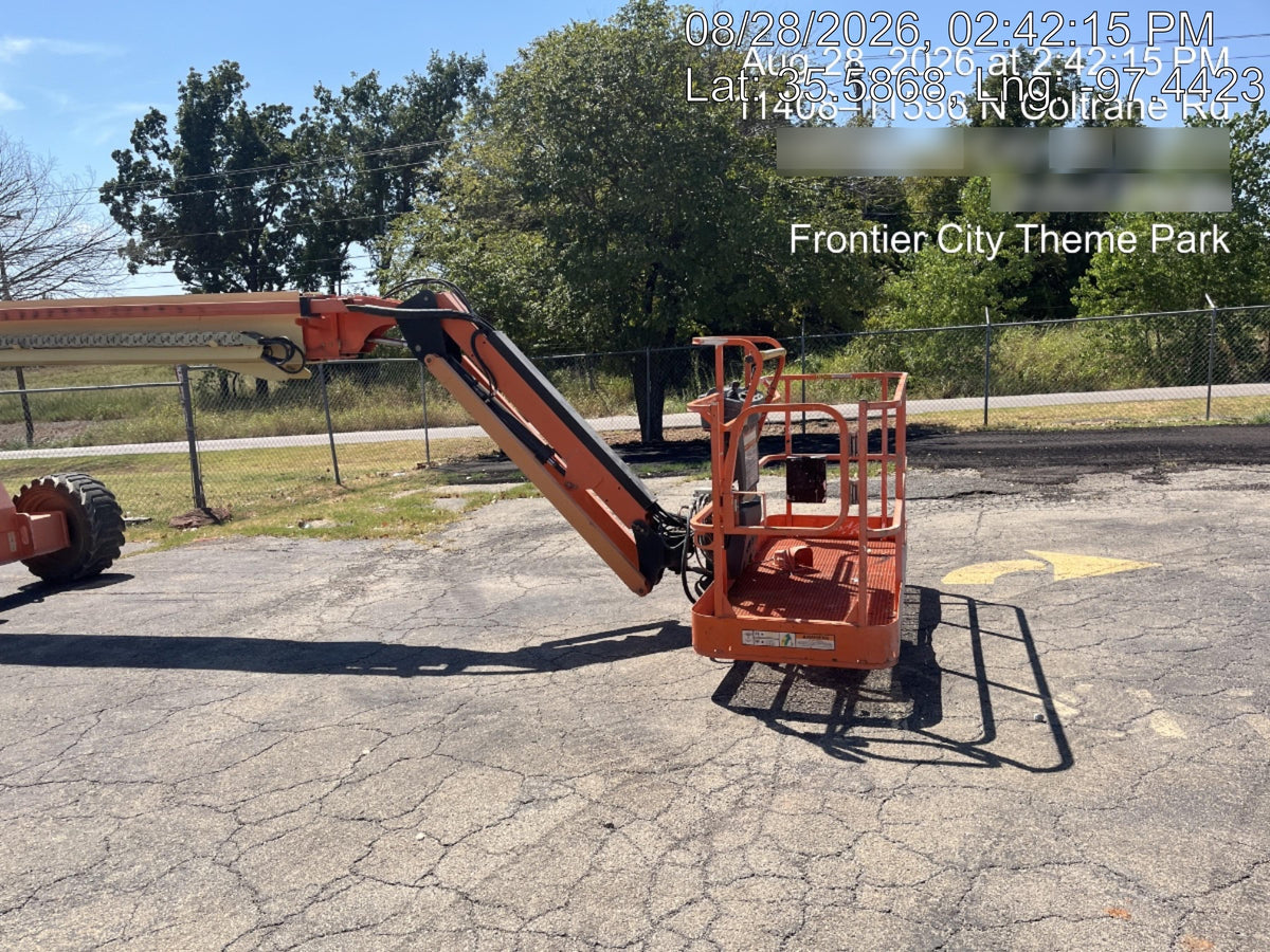 2018 JLG 660SJ