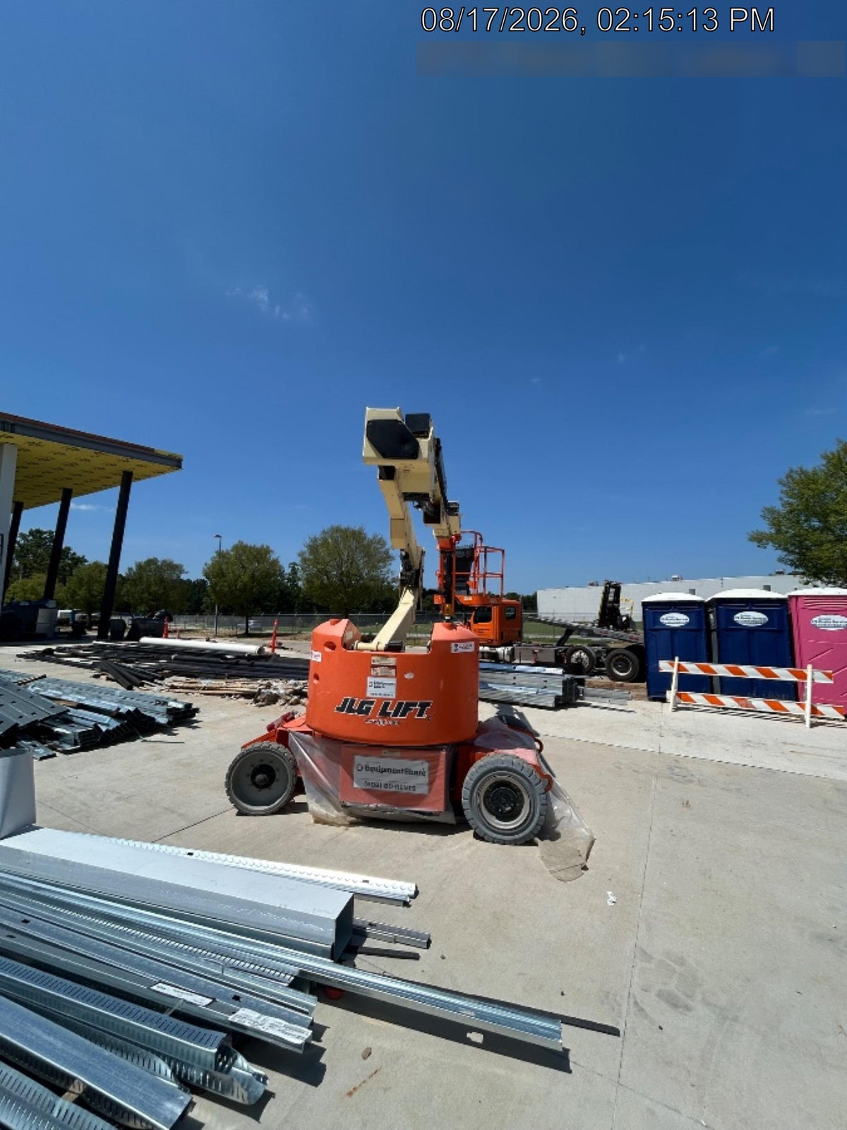 2019 JLG E400AJPN