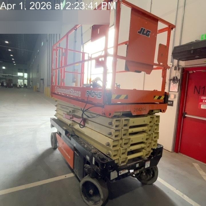 2022 JLG R4045