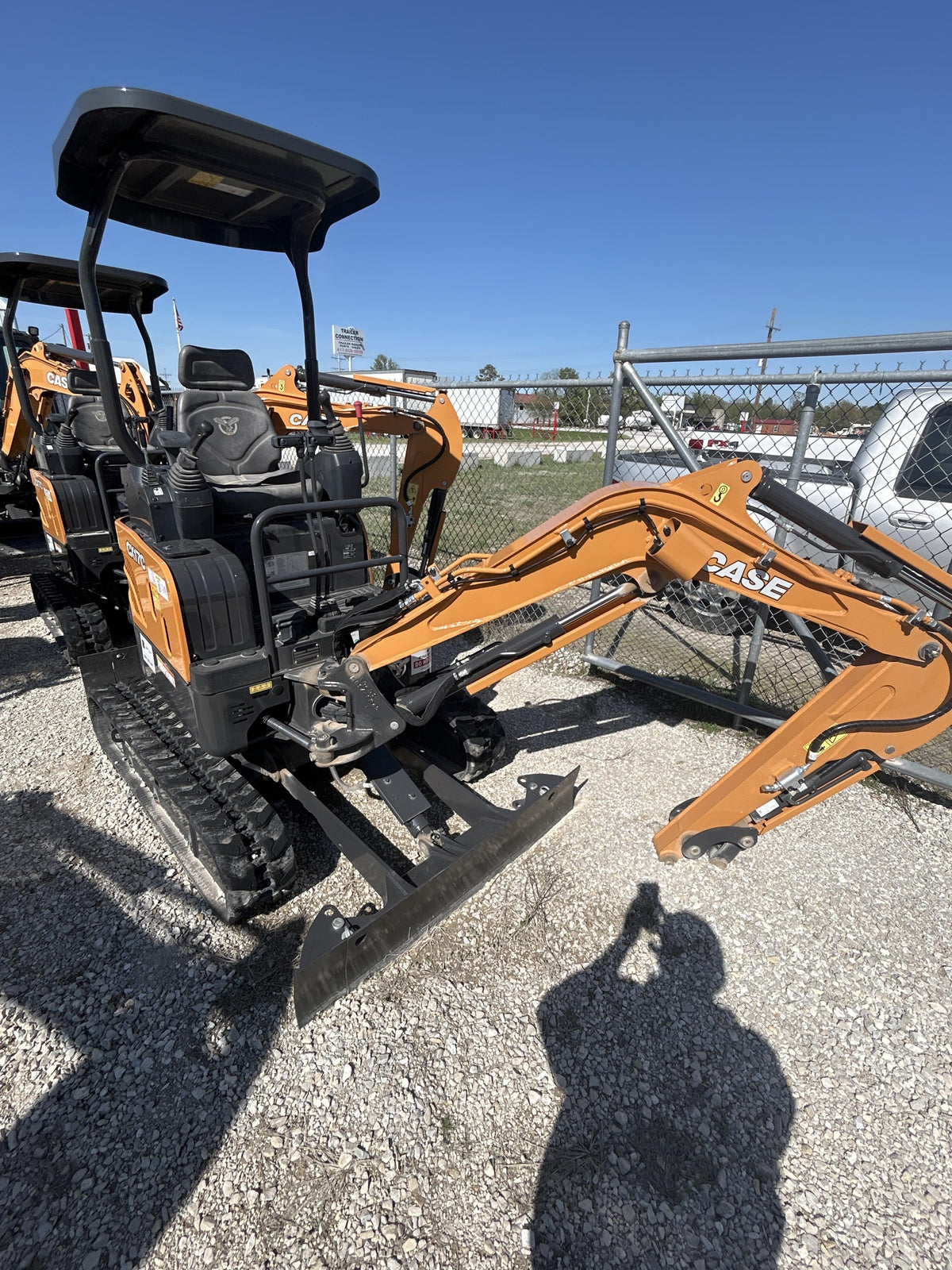 2023 CASE CX17C