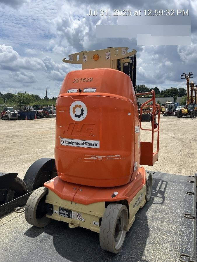 2022 JLG 26E