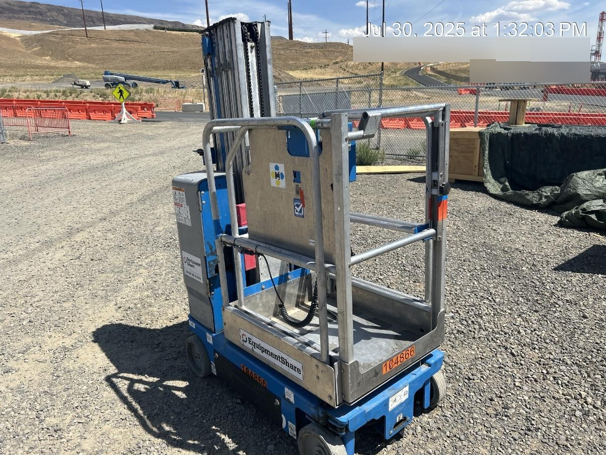 2020 GENIE GR-20