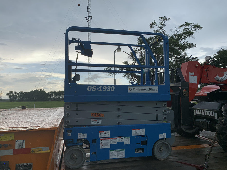 2020 Genie GS-1930 Fixed rails with chain entry gate - Pre A92.20