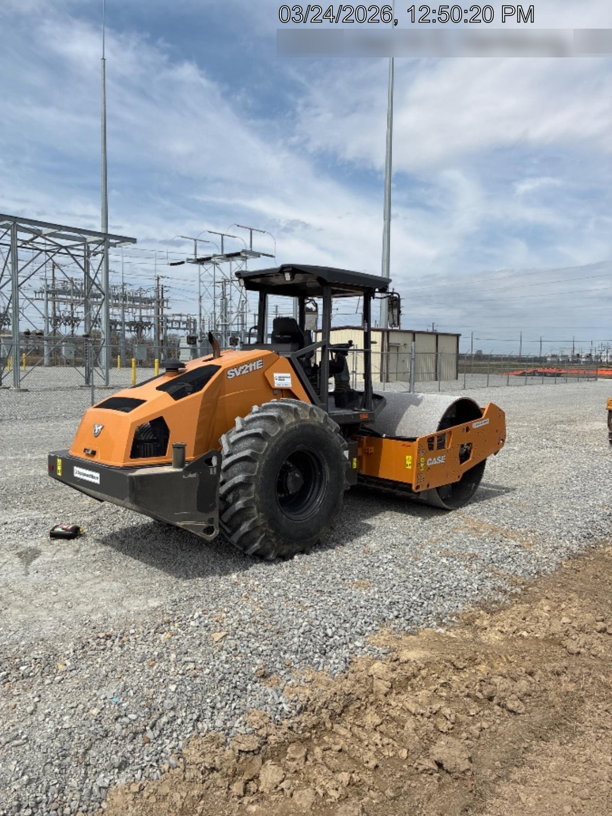 2023 CASE SV211E