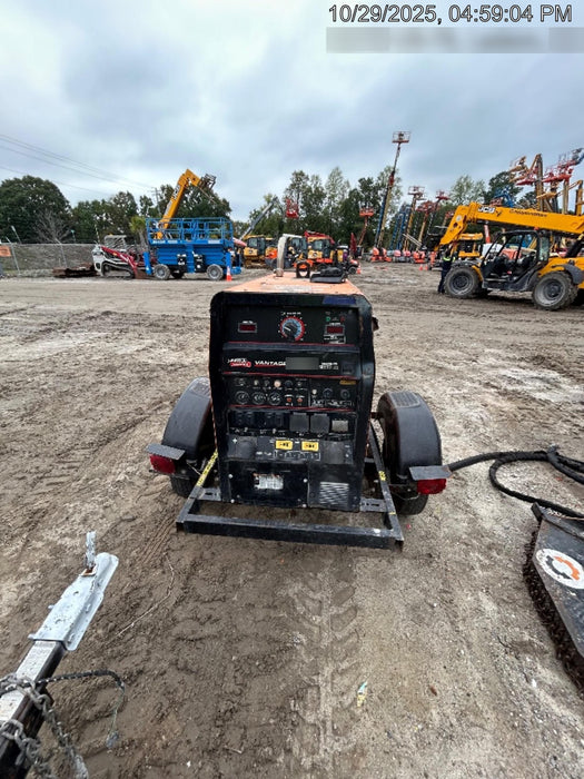 2021 Lincoln Electric Vantage 322 Vantage 322 Ready Pak 3 w/ Decals, ORANGE (includes trailer, cable rack, fender light kit) NO Telematics
