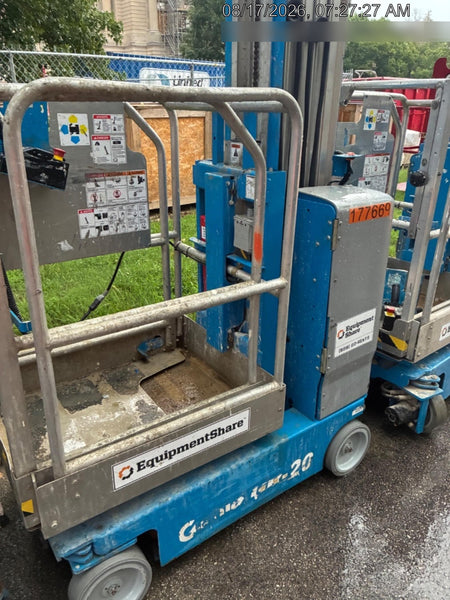 2021 GENIE GR-20