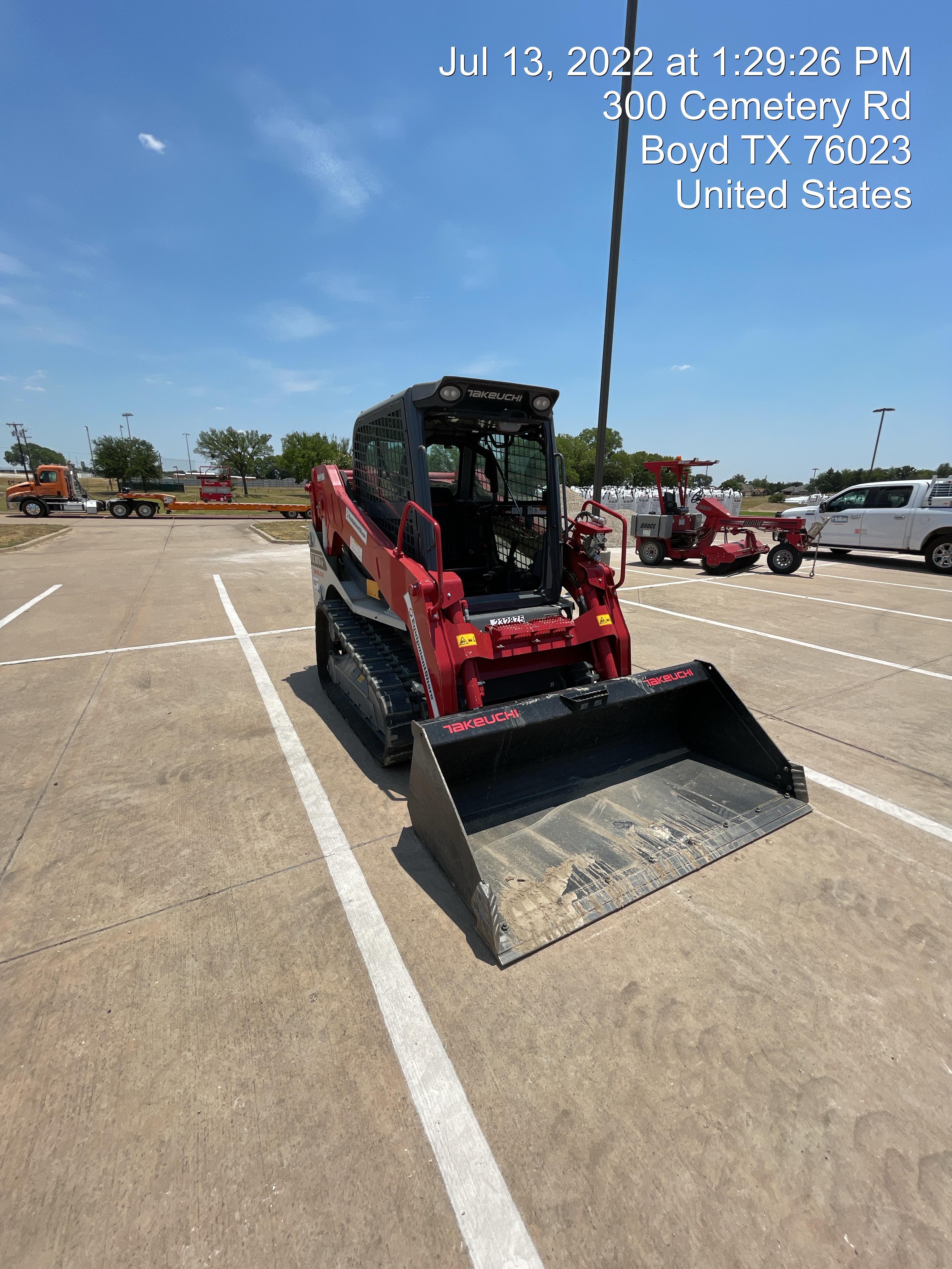 2022 TAKEUCHI TL10V2-CR