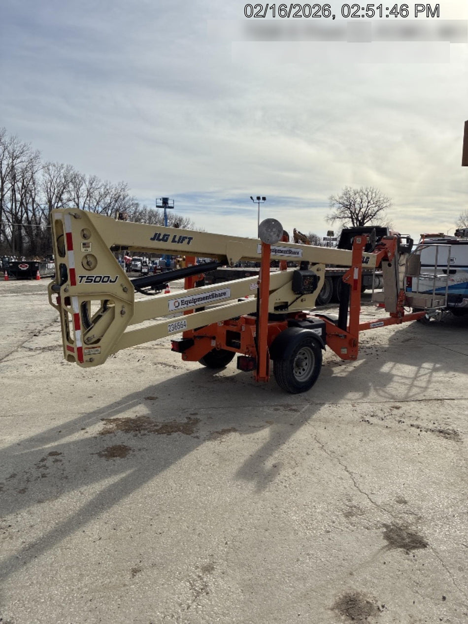 2022 JLG T500J