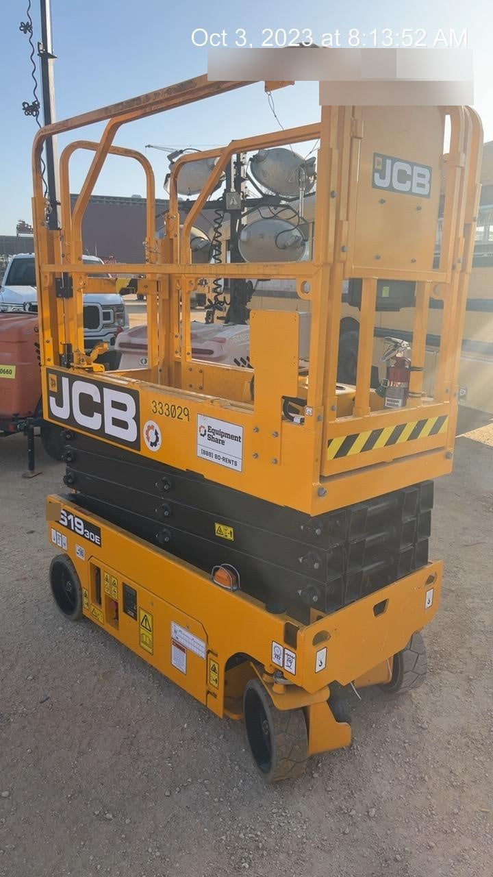 2023 JCB S1930E