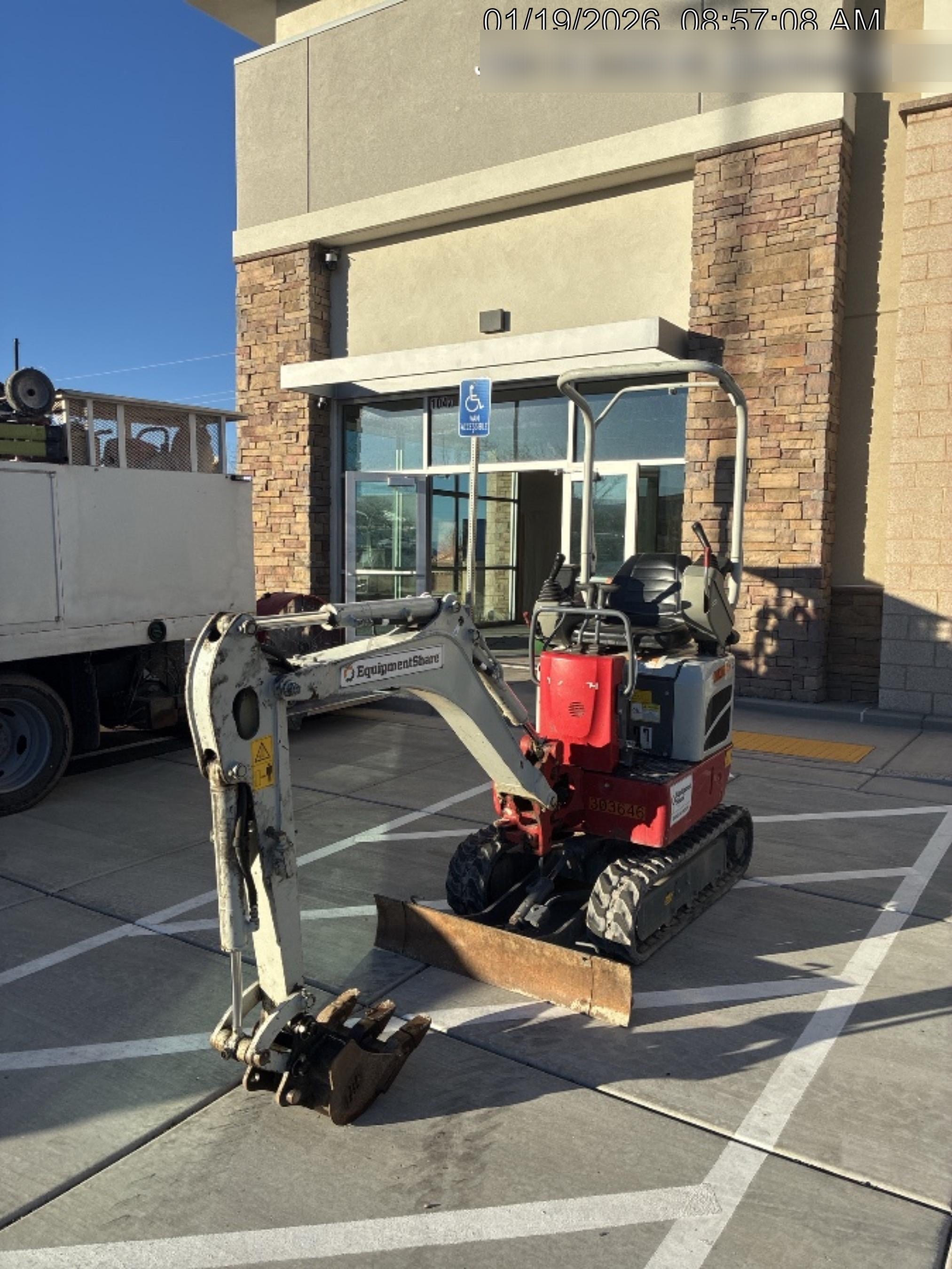 2023 TAKEUCHI TB210R