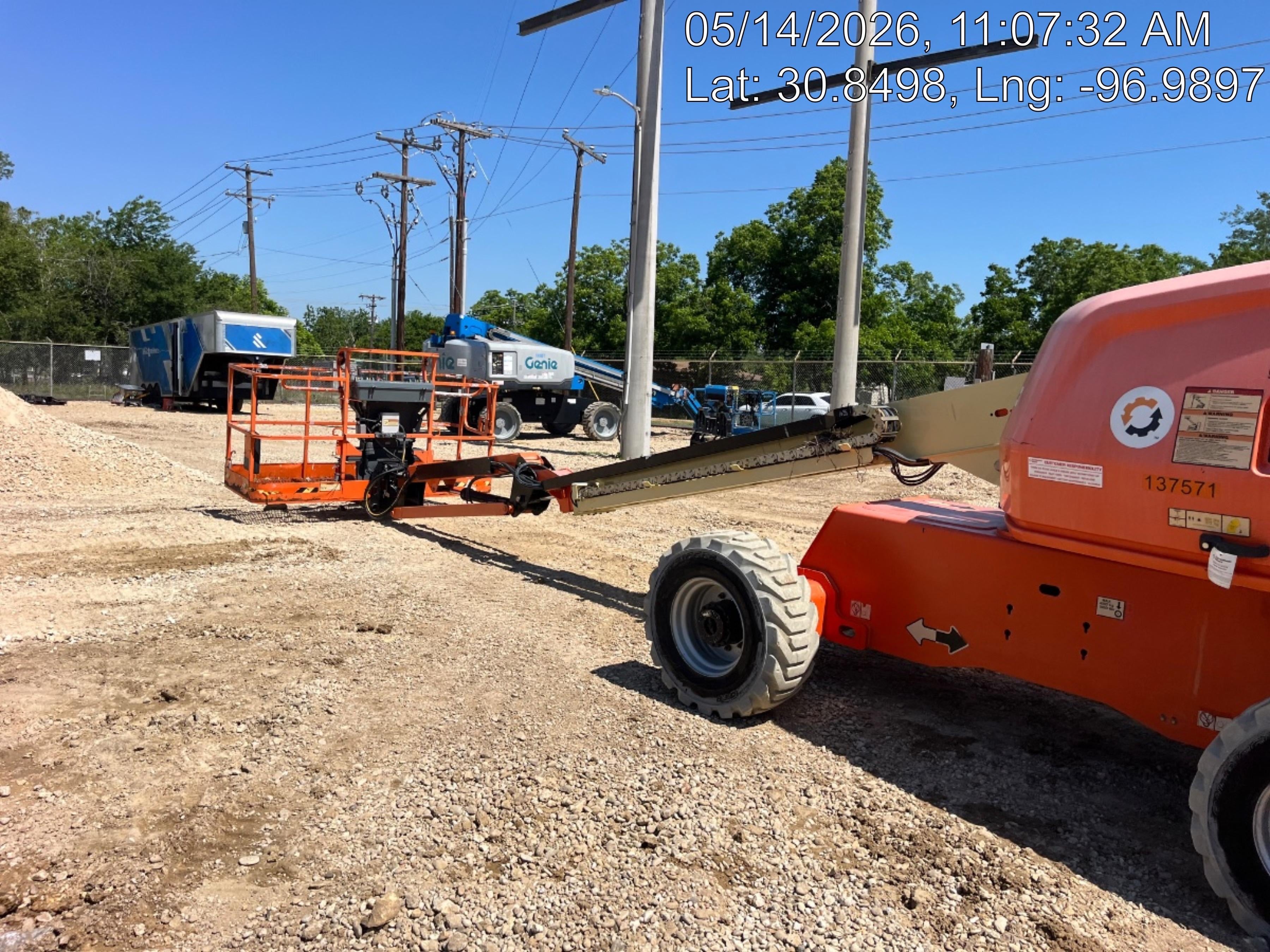 2021 JLG 460SJ