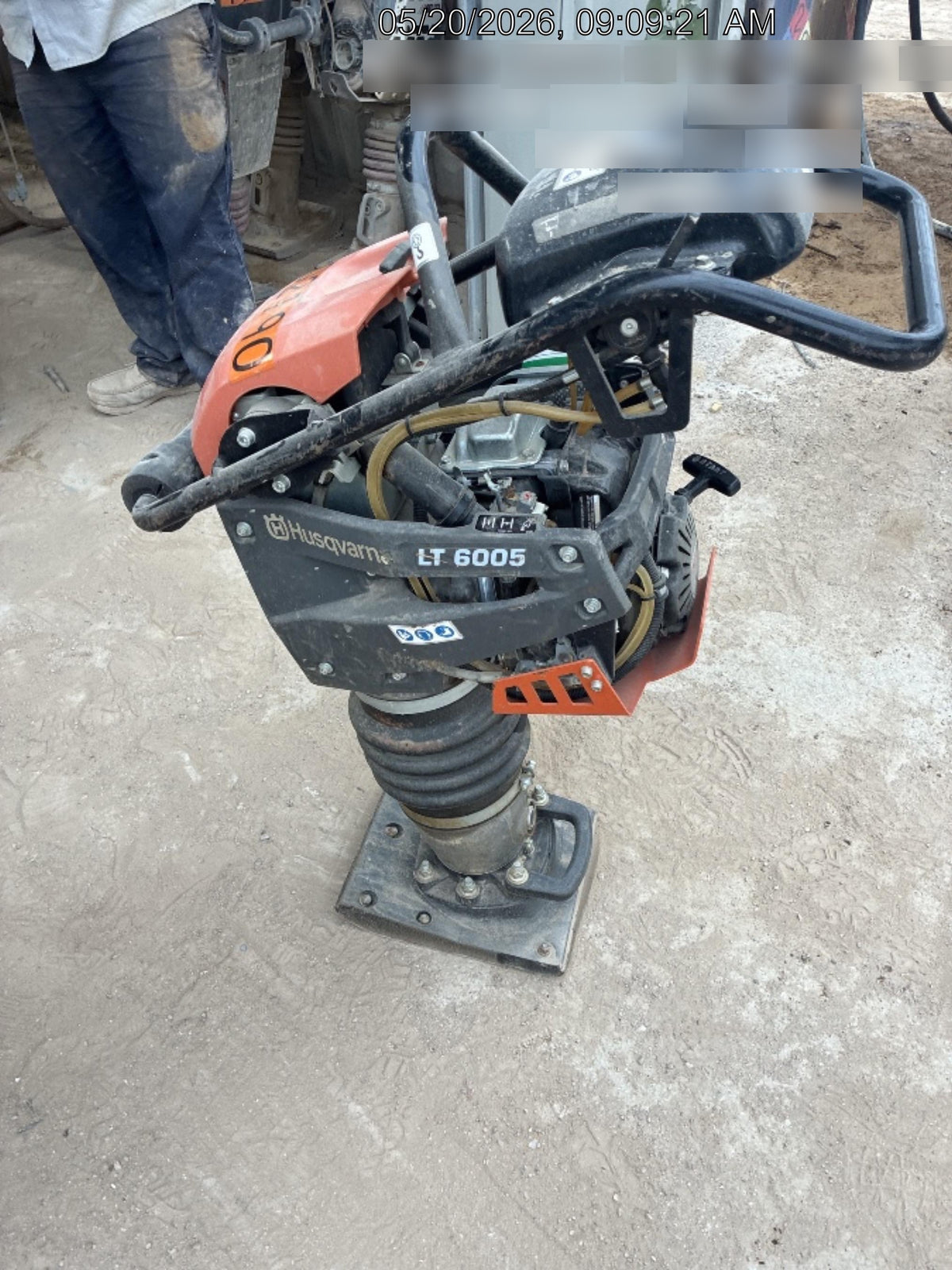 2025 HUSQVARNA LT6005