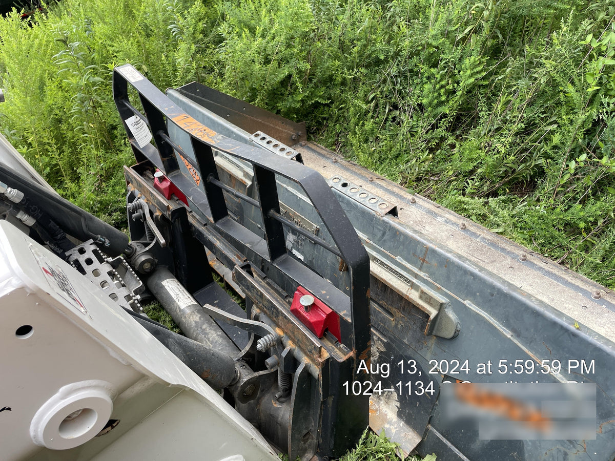2021 ARROW MATERIAL HANDLING F5000