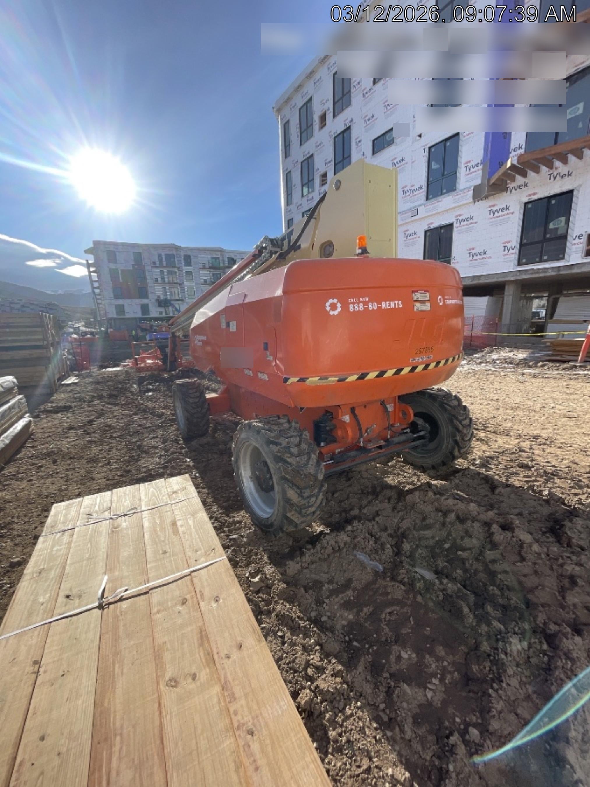 2022 JLG 860SJ