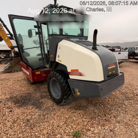 2023 DYNAPAC CA1400D