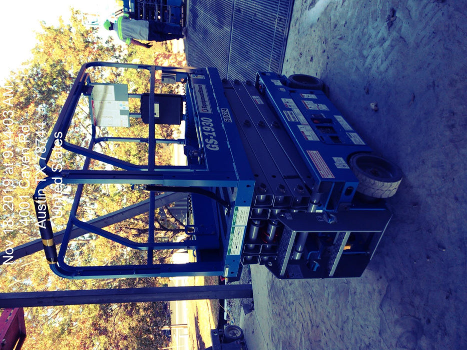 2019 Genie GS-1930 Fixed Rails with Chain Entry