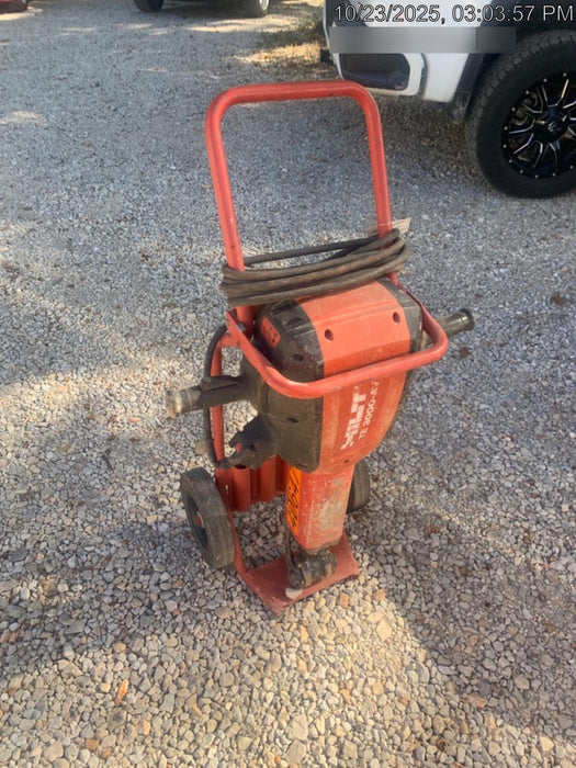 2019 HILTI TE 3000-AVR