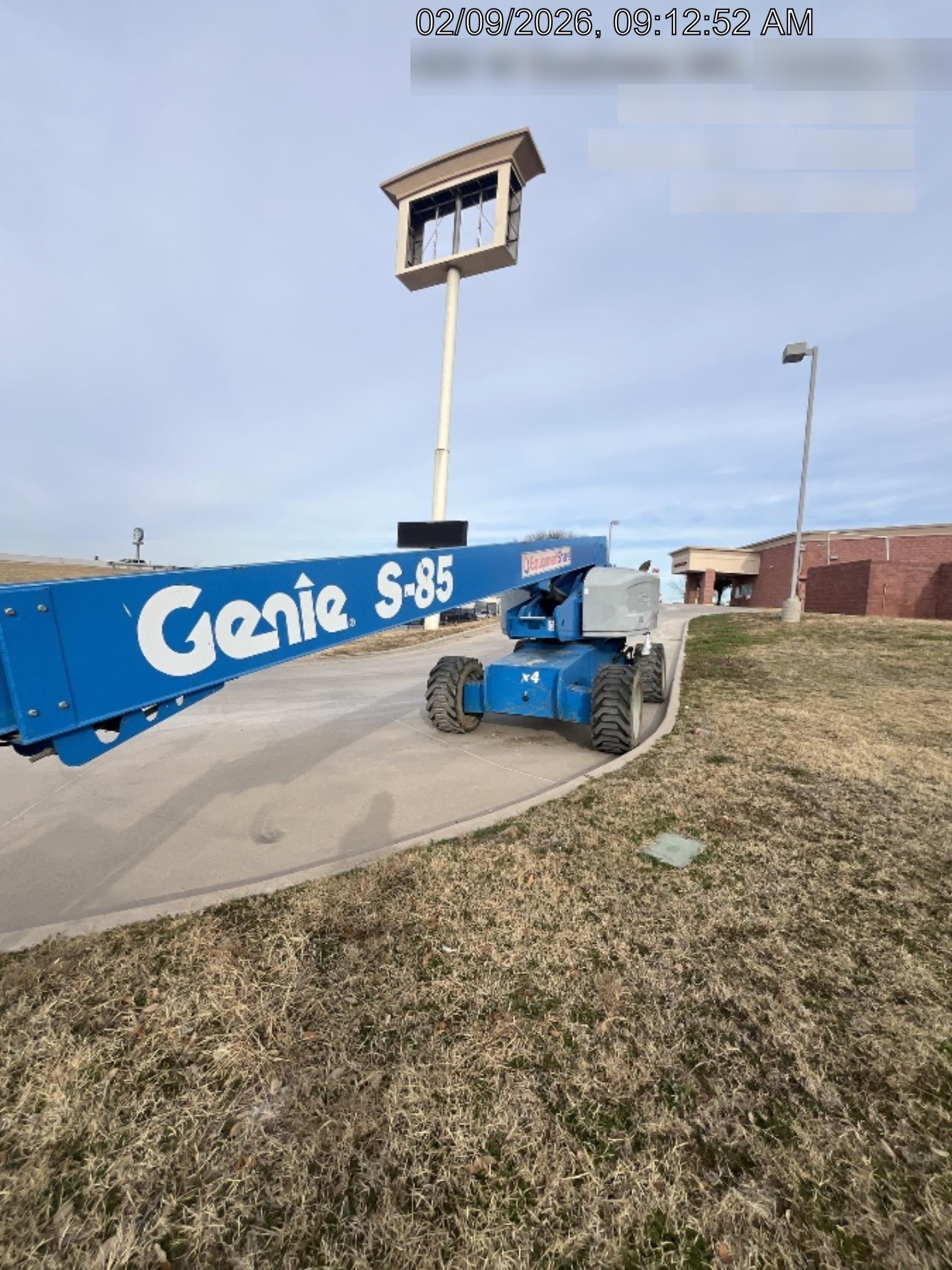 2016 GENIE S-85