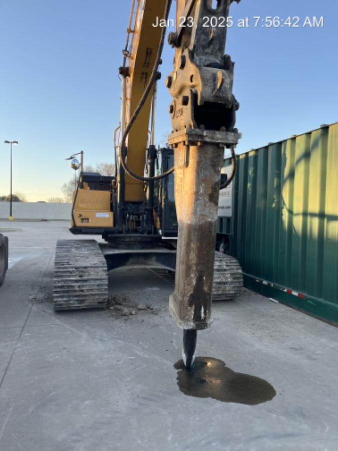 2023 EPIROC EC140T