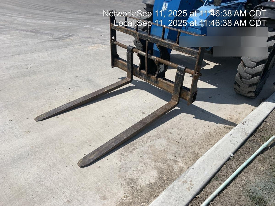 2018 Genie GTH-844 Genie GTH-844D w/Open ROPS, Solid Tires, Work Light/Beacon, 60" Carriage and Forks