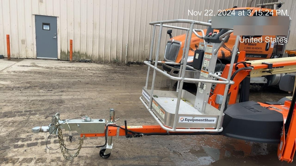 2022 JLG T350