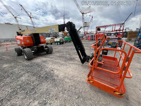 2023 JLG 800AJ
