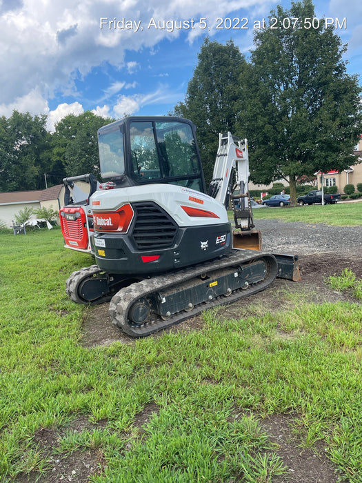 2022 Bobcat E50 Cab/Heat/Air, Rubber Tracks, Manual QC, Hydraulic Thumb