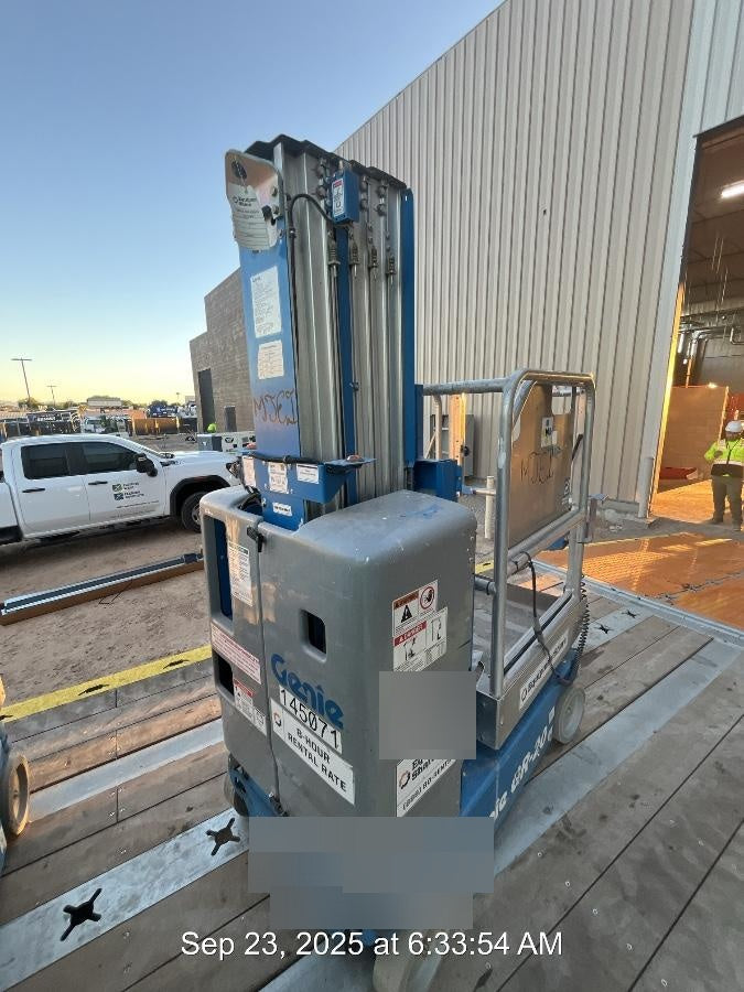 2021 GENIE GR-20
