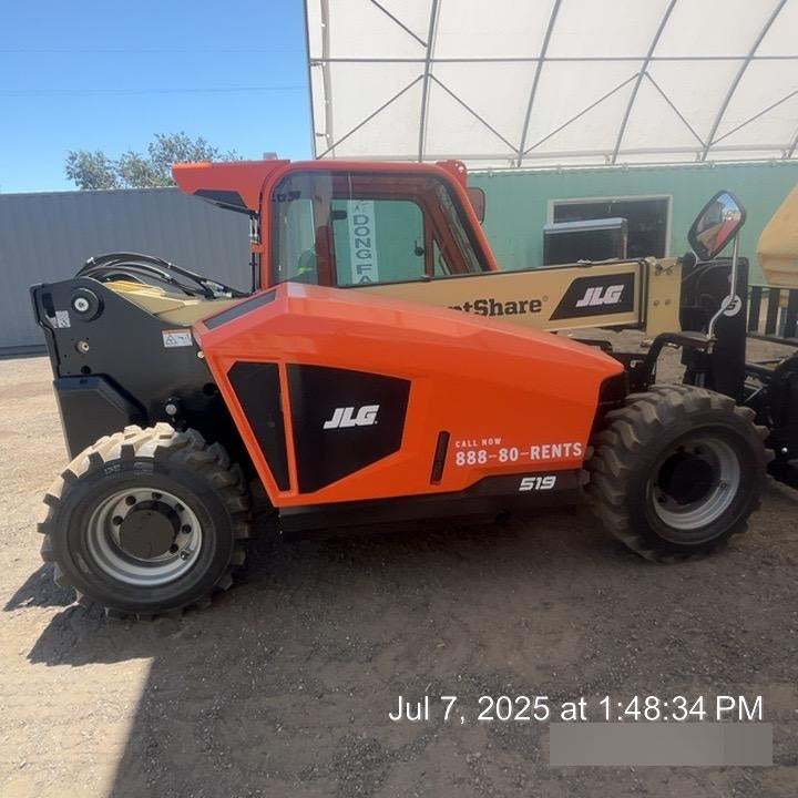 2025 JLG 519