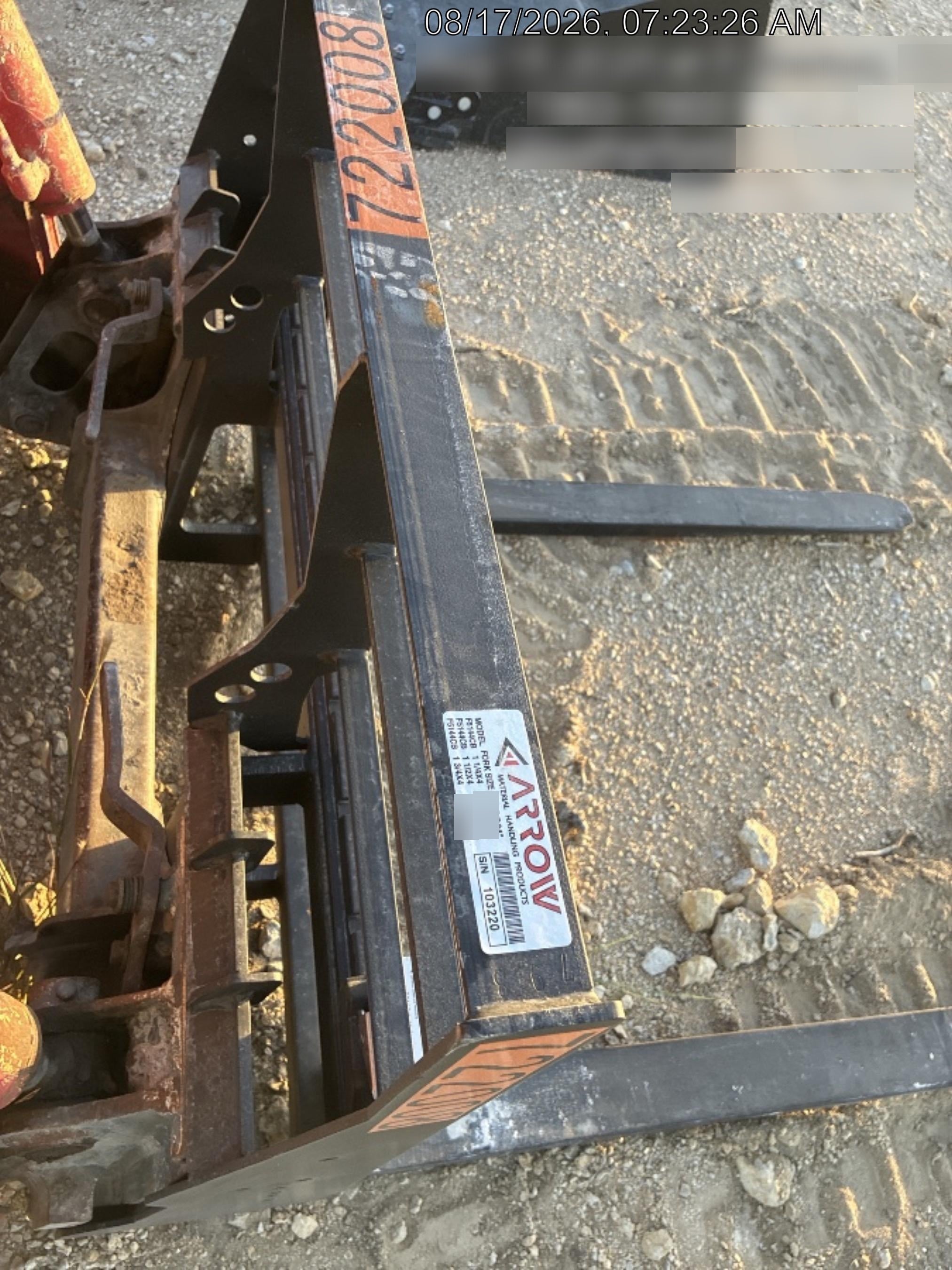 2026 ARROW MATERIAL HANDLING 48" Pallet Forks - Arrow
